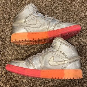 Air Jordan’s youth size 4